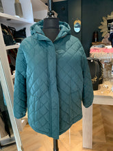 Load image into Gallery viewer, Teal quilted jacket
