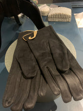 Load image into Gallery viewer, Black Bee Gloves
